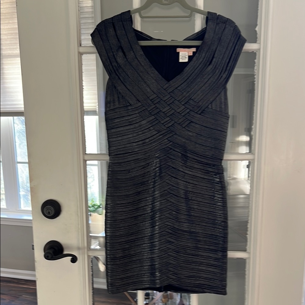 Chic Black Sleeveless Dress